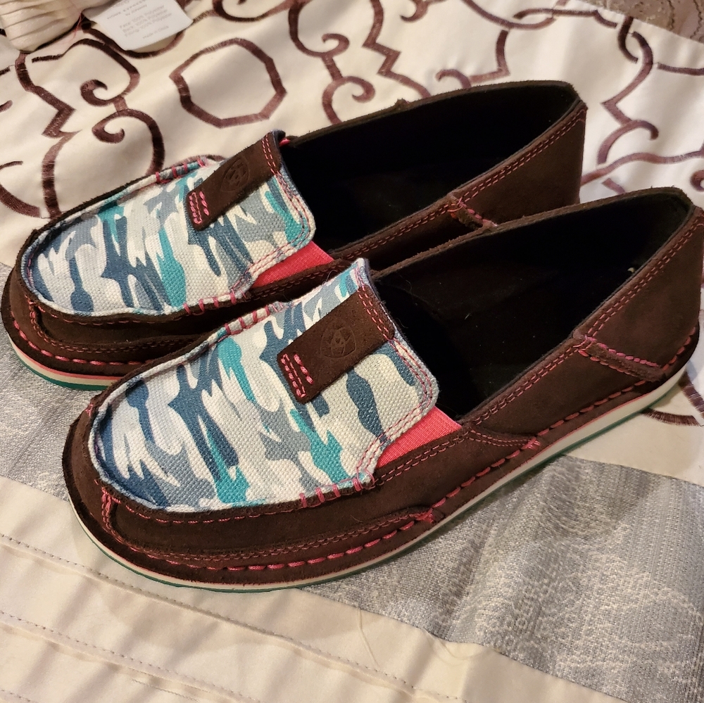 Ariat Shoes